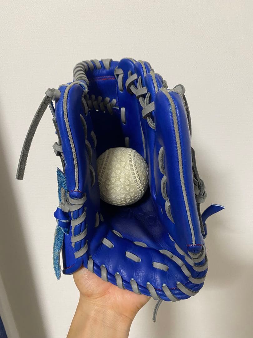 adidas 軟式グローブ 投手用