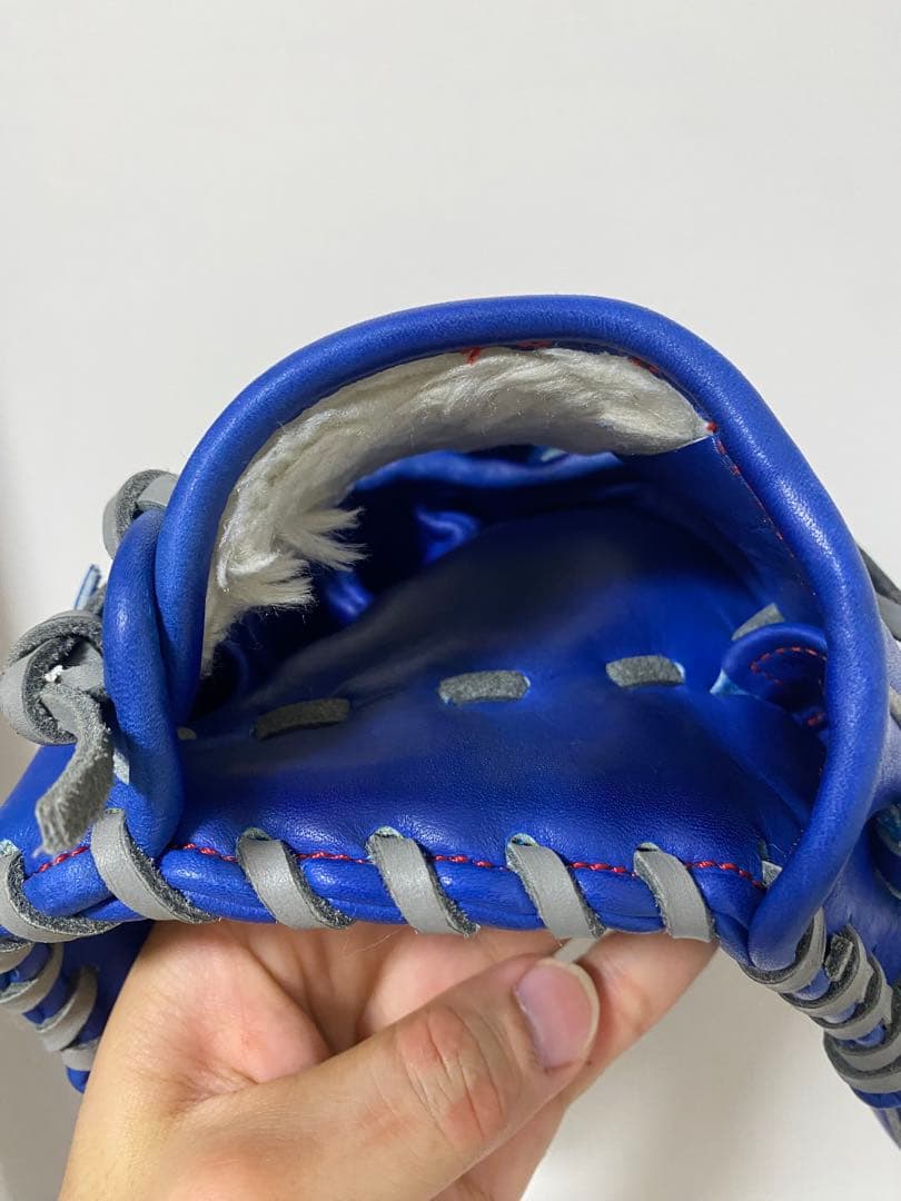 adidas 軟式グローブ 投手用