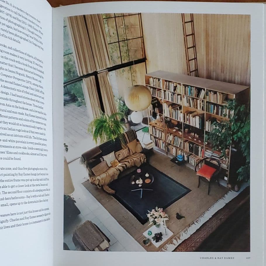 handcrafted modern 建築 インテリア 本