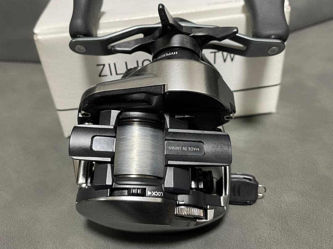 ダイワ 21ジリオン SV TW 1000XH 右