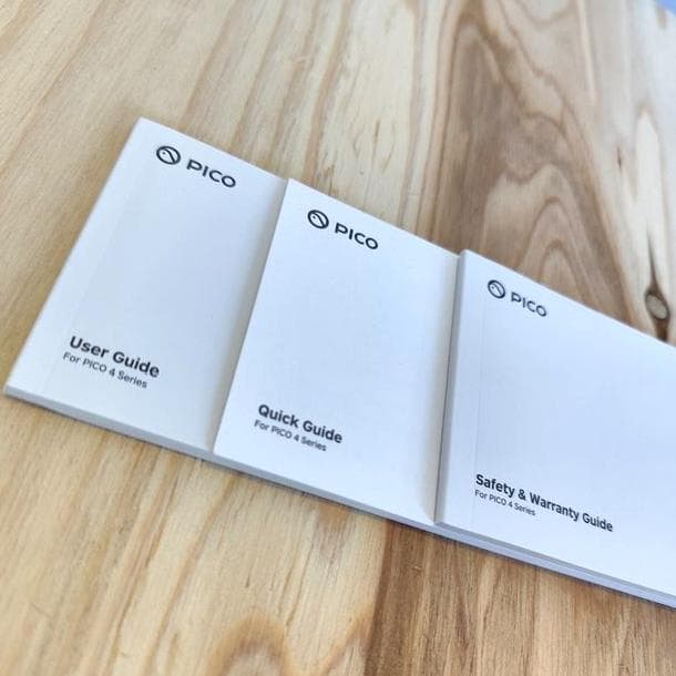 PICO 4 - 128G VRヘッドセット