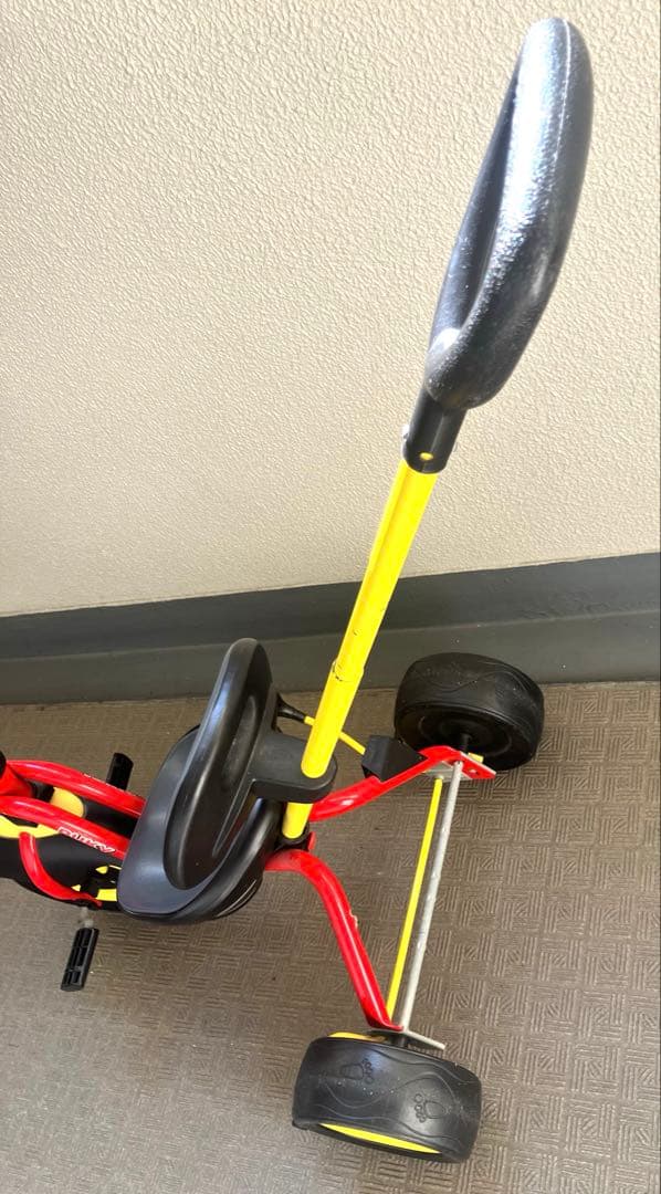 PUKY 三輪車 押し棒付き　赤/黒/黄