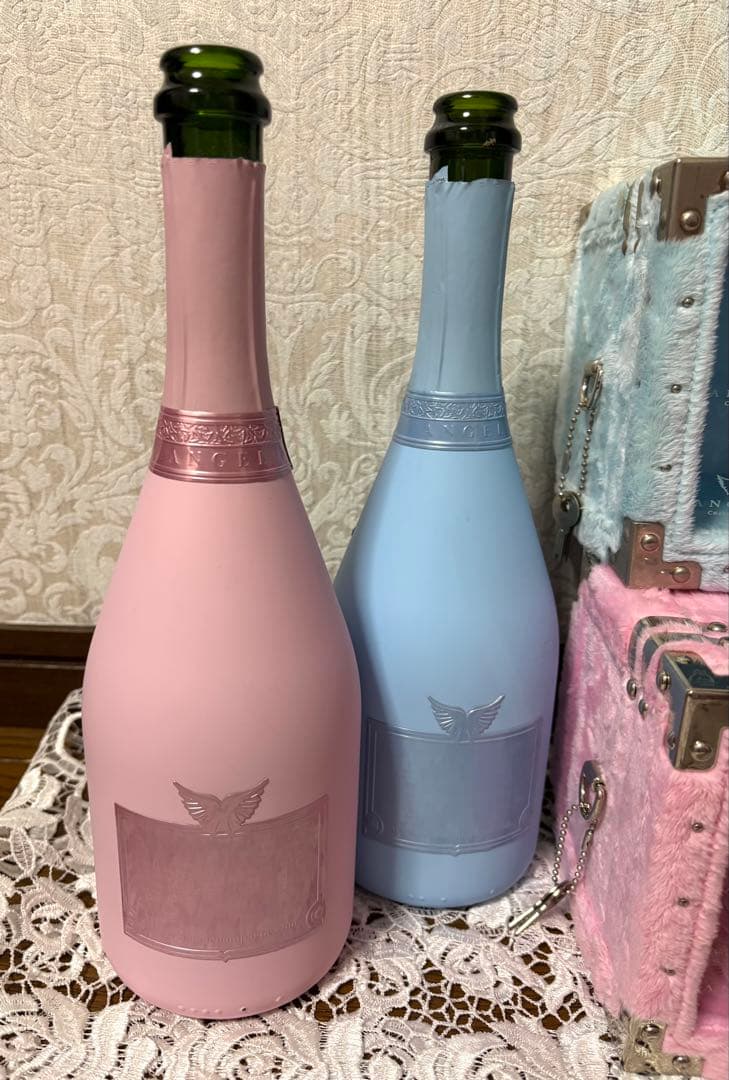 レア❗️ANGEL シャンパン ドゥミセック ピンク／ブルー ファー　空ボトル・箱