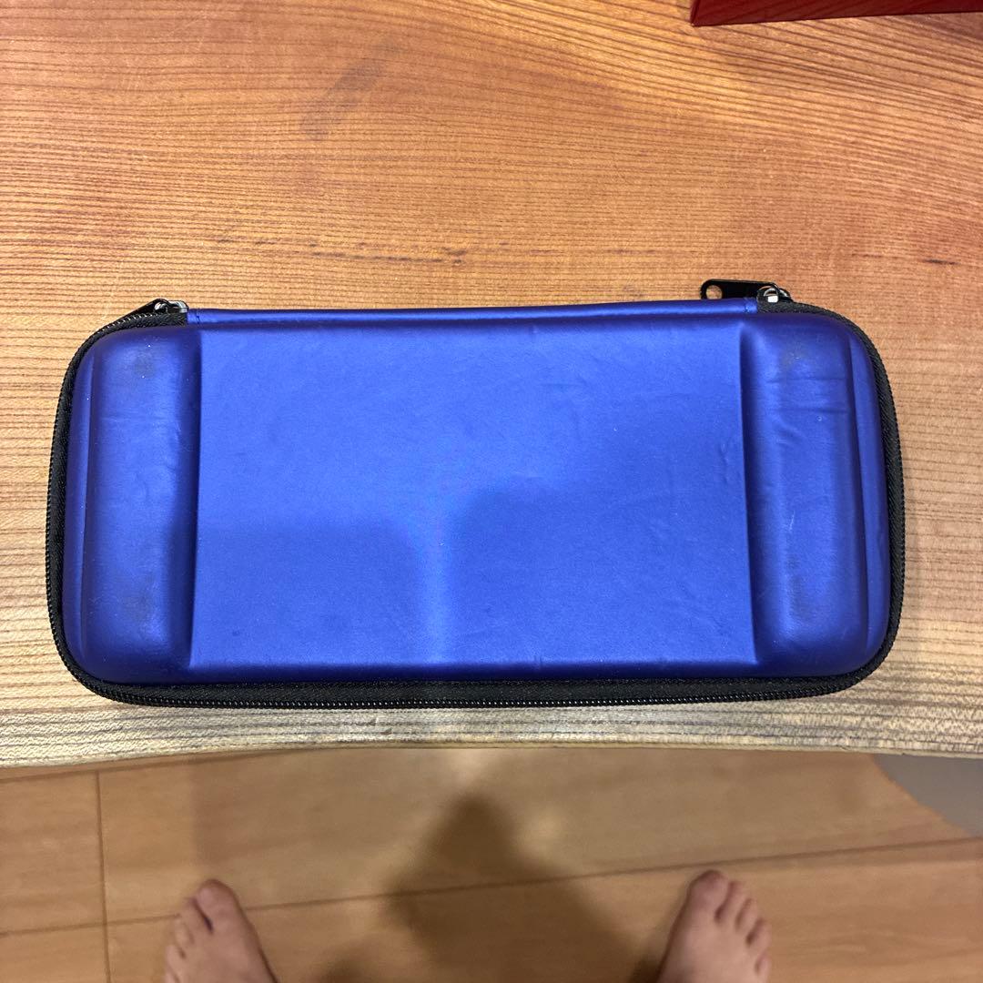 Nintendo Switch本体　2台セットプラス携帯カバー付き