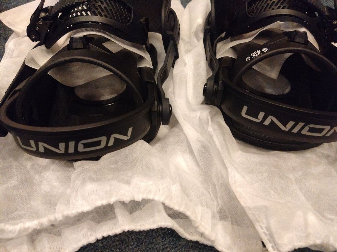 最新★新品未使用★国内正規UNIONユニオンFALCORサイズM保証書完備