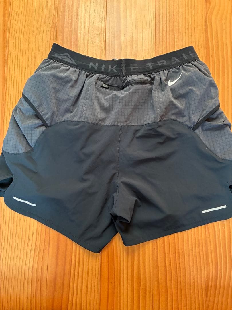 Nike Trail 黒 ショートパンツ　メンズS