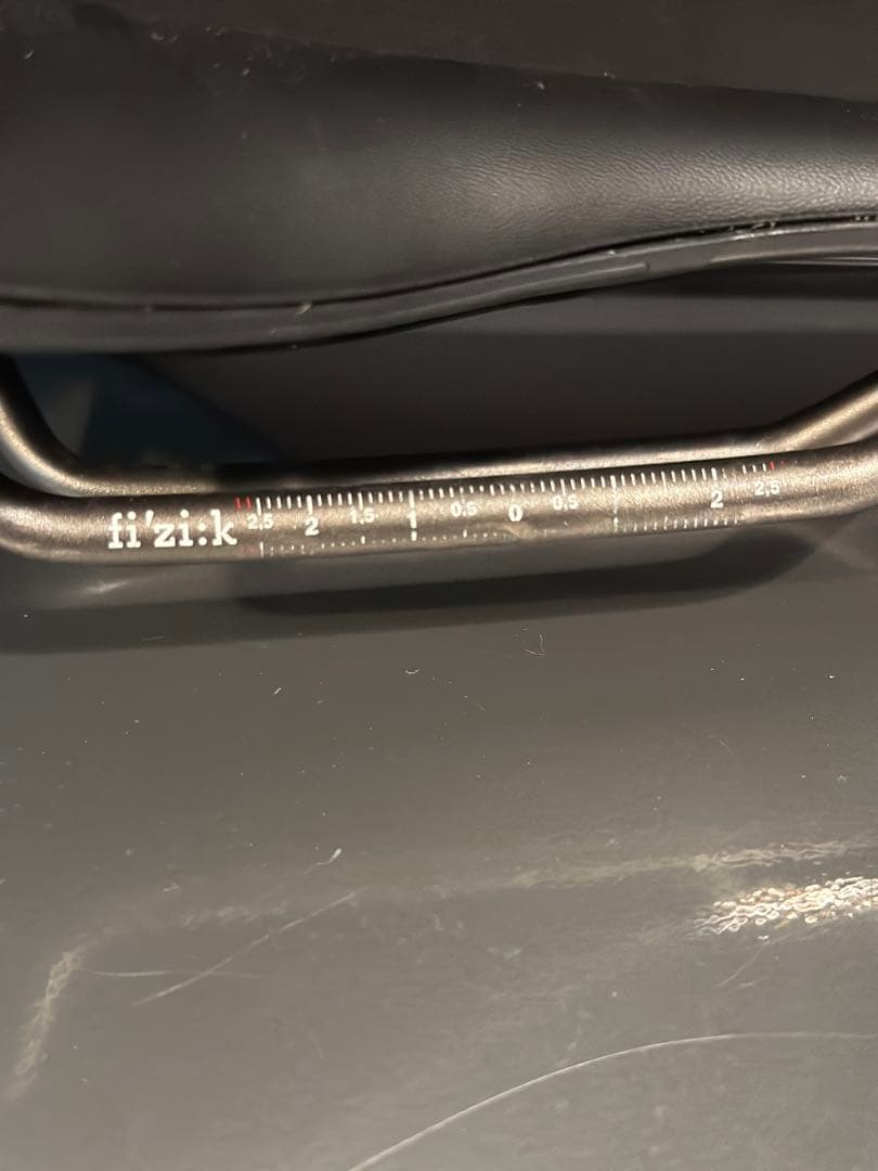 パーツ Fizik ANTARES R3 versus evo