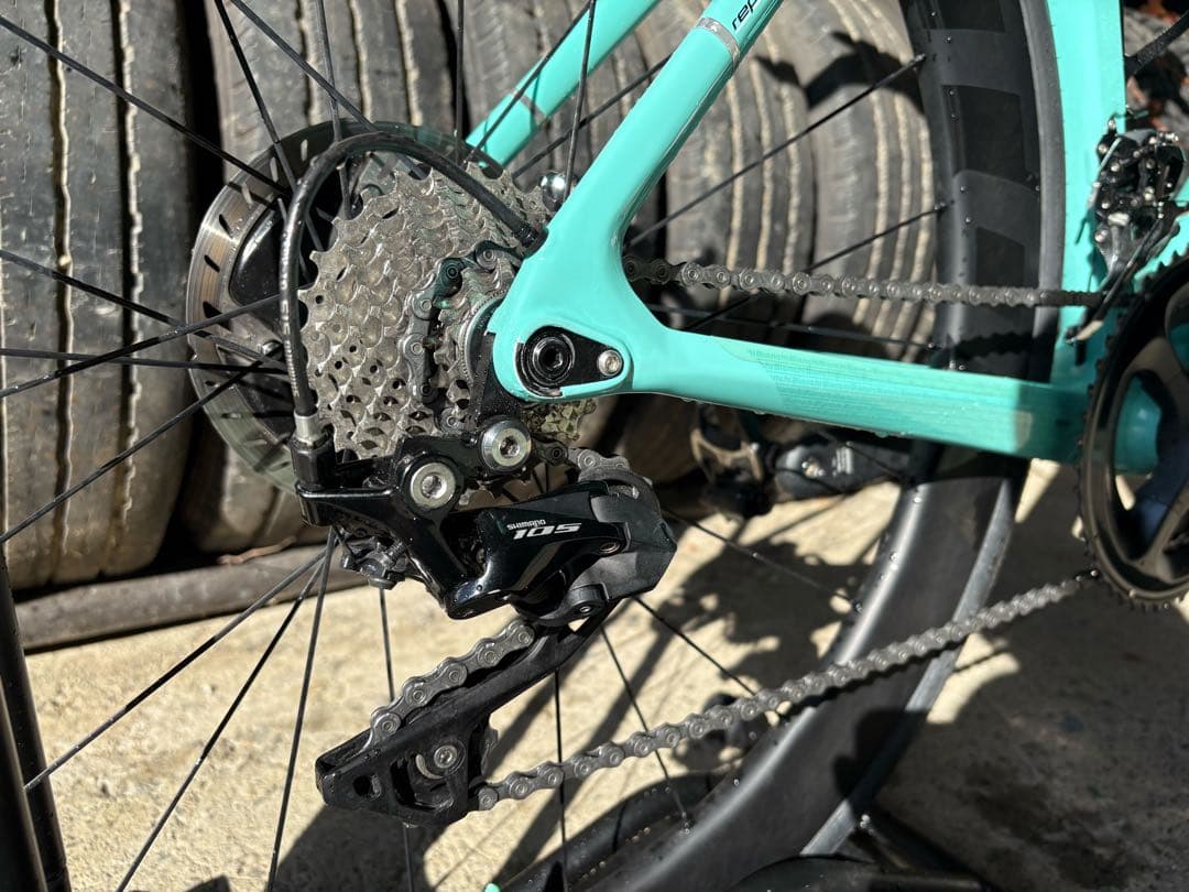 Bianchi SPRINT DISC カーボンホイール付