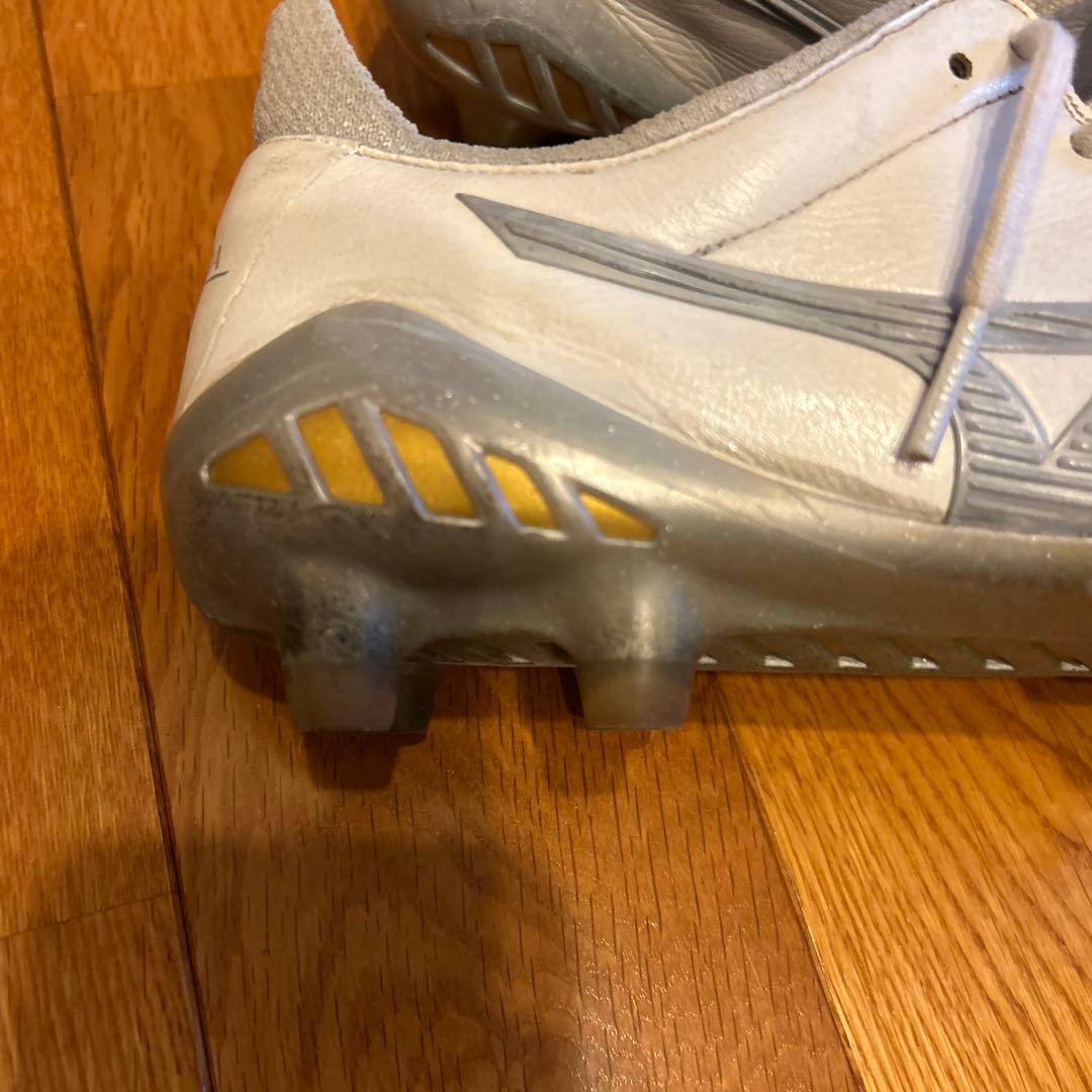 USED 早い者勝ち モレリアネオ3 Japan ホワイトxシルバー25.5cm