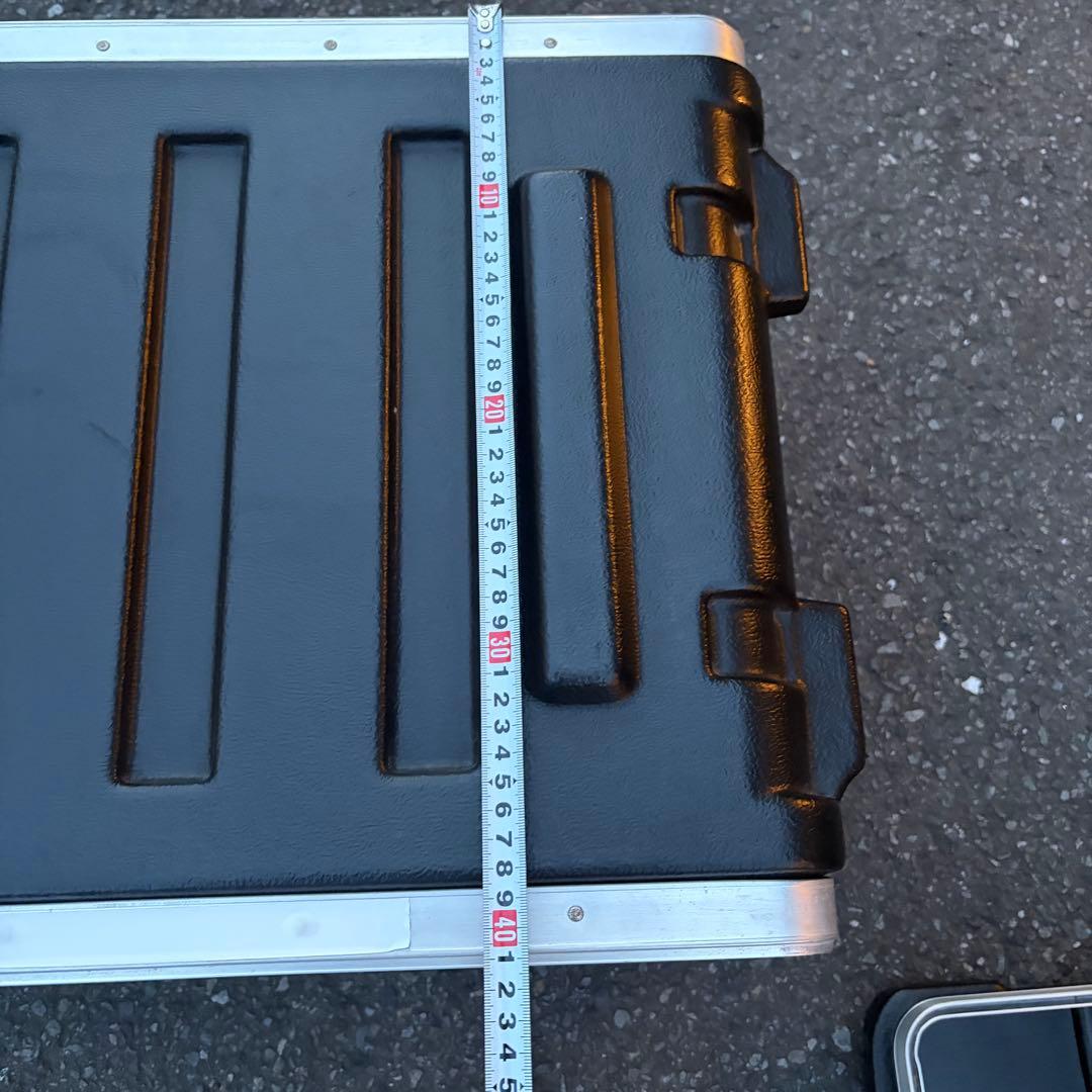 SKB エスケービー ラックケース 大型ハンドル付き 樹脂製ラック 6U ラック