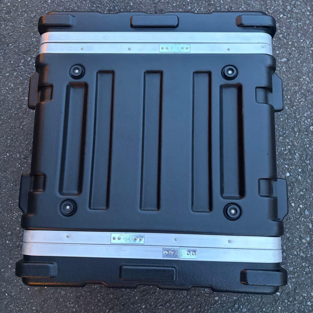 SKB エスケービー ラックケース 大型ハンドル付き 樹脂製ラック 6U ラック