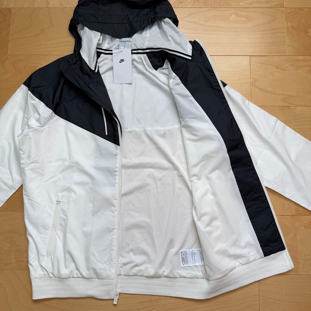 NIKEナイキ　ウィンドブレーカー　ウィンドランナージャケット　黒　白　XL新品