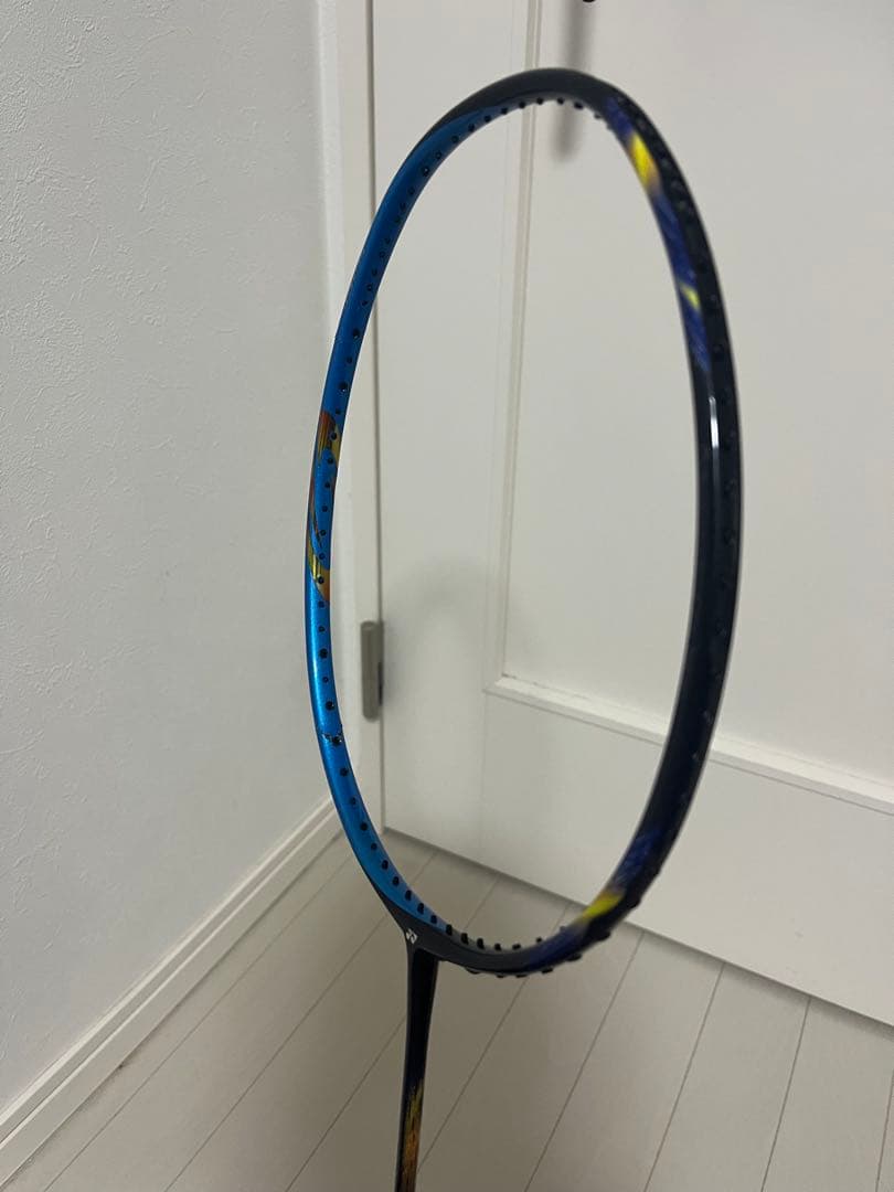 ASTROX 77 メタリックブルー/シャインイエロー