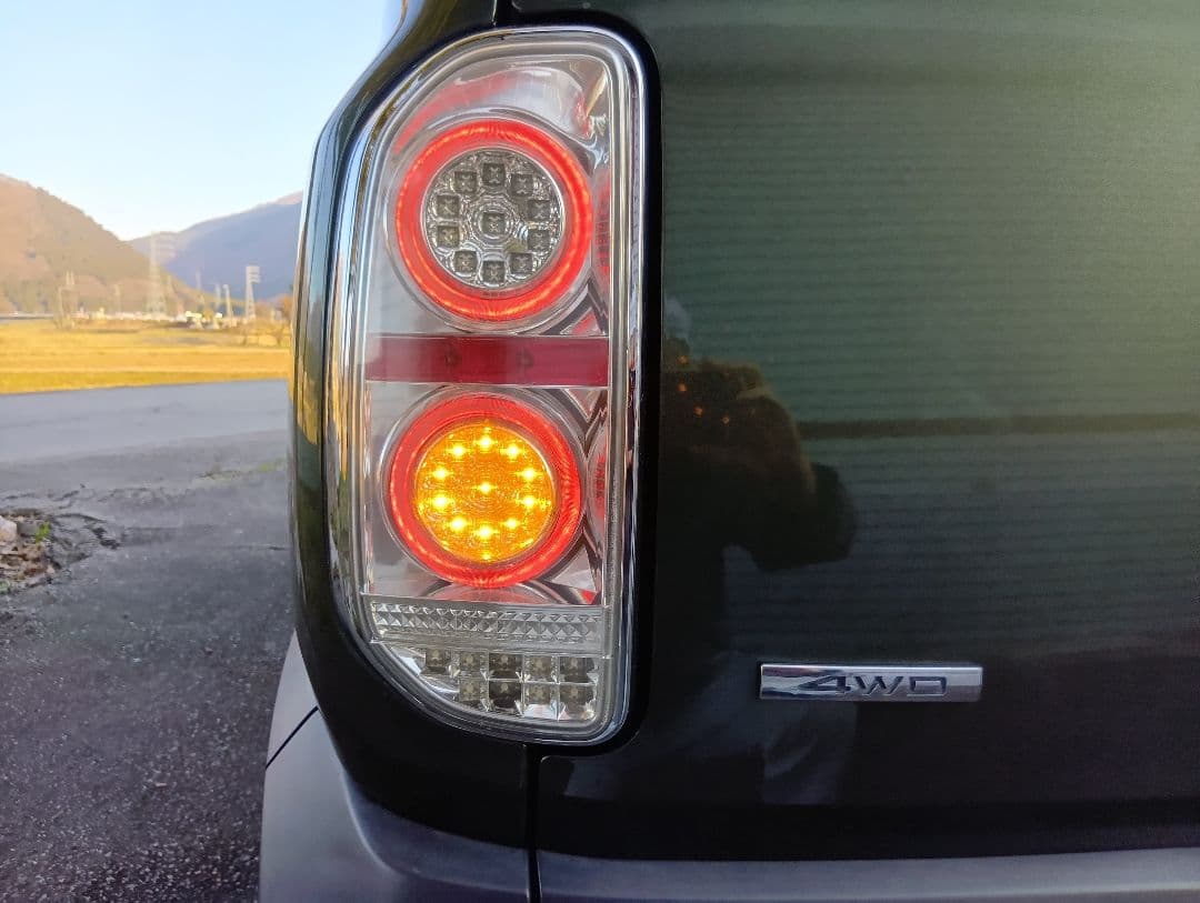 ま*ん様 ハスラー・MR31S・MR41S用、オールLEDテールランプ