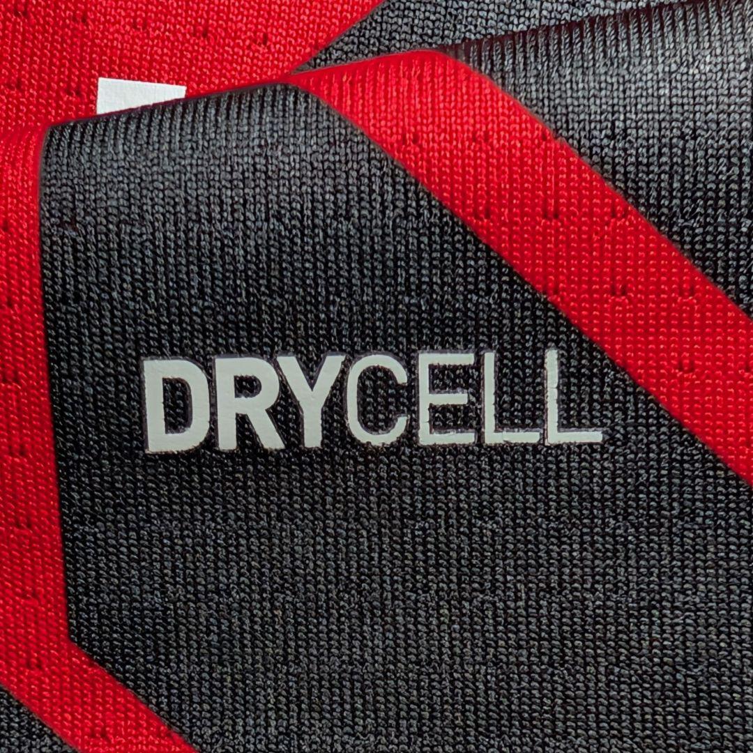 古着 サッカー ゲームシャツ ACミラン 幾何学模様 メンズ Lサイズ相当