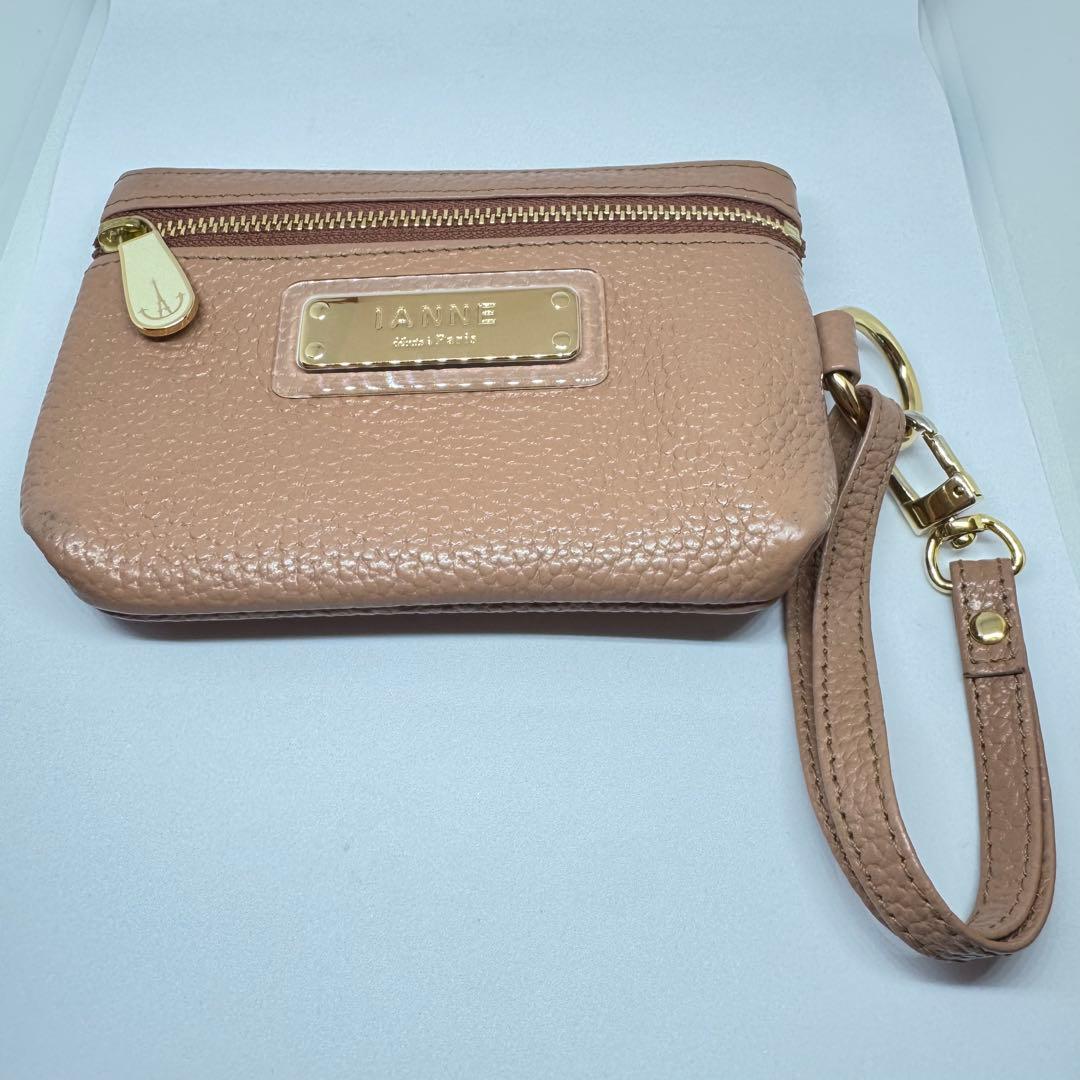 イアンヌ キーケース シャルル 色:フィグ