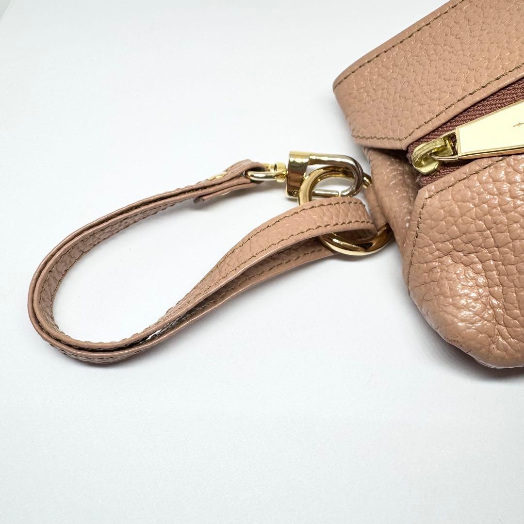 イアンヌ キーケース シャルル 色:フィグ