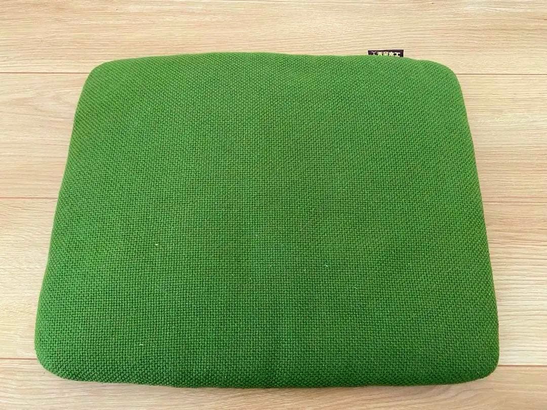 旧ロゴ　天童木工　バタフライスツール　クッション　座布団