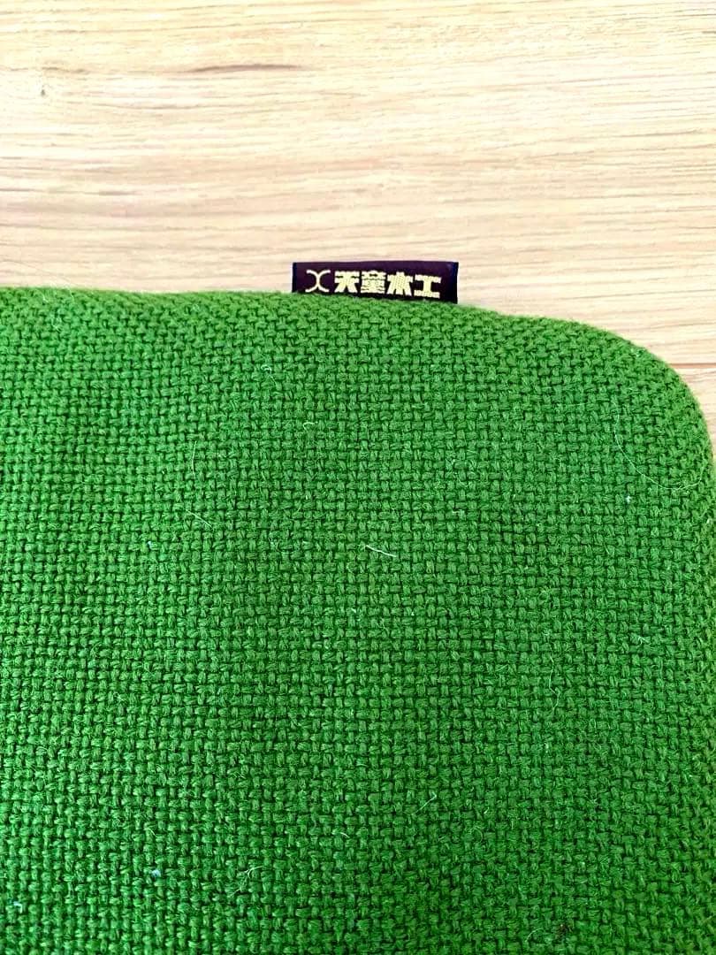 旧ロゴ　天童木工　バタフライスツール　クッション　座布団