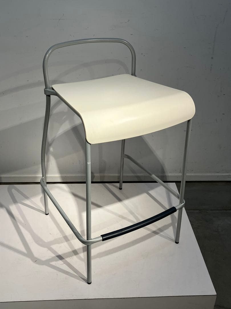 ②マジス　ハイスツール、美品カルテル、アルテミデ、カッシーナ、アクタス、コンラン