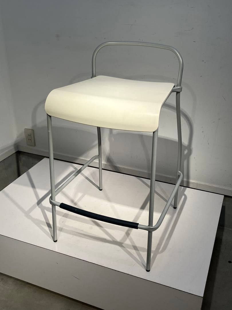 ②マジス　ハイスツール、美品カルテル、アルテミデ、カッシーナ、アクタス、コンラン