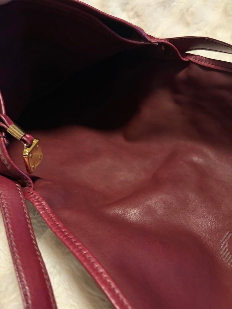 LOEWE スウェード ショルダーバッグ