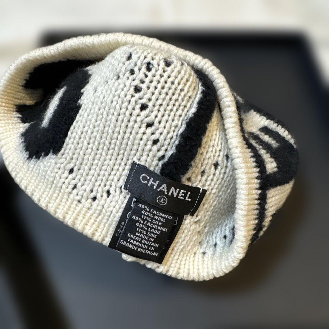 CHANEL シャネルニット帽 黒/白