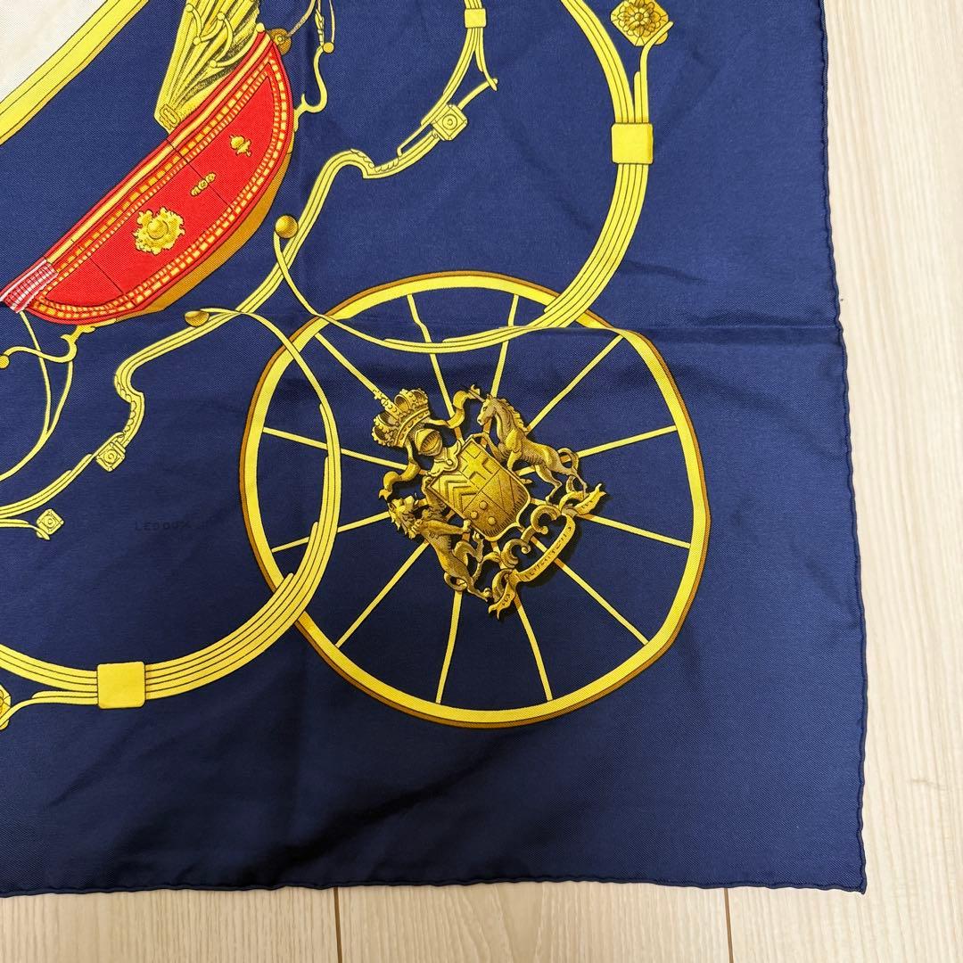 HERMES 大判スカーフ