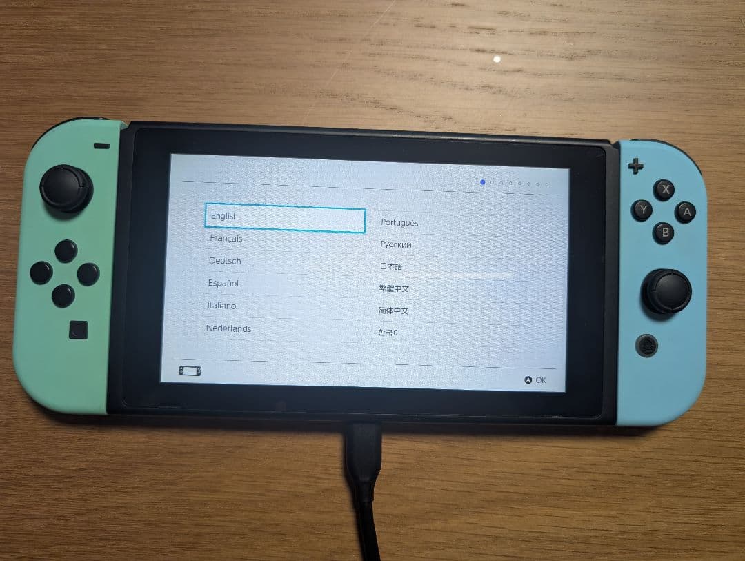 ニンテンドースイッチ本体 あつまれどうぶつの森 & 無印良品電源タップケース