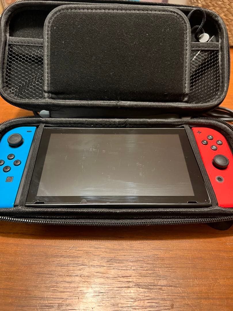 Nintendo Switch 本体 ドック付き すぐ遊べるセット ケース付き