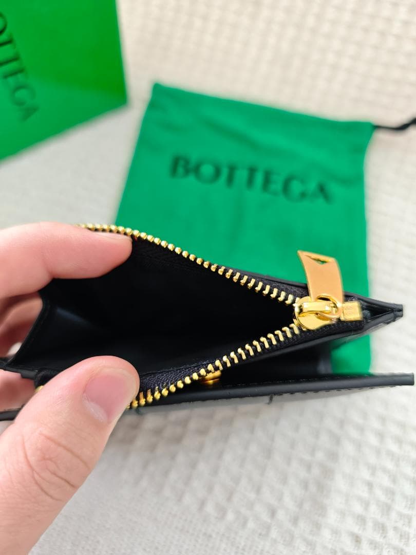 ブラック★二つ折り財布 ボッテガヴェネタ さいふ BOTTEGA VENETA