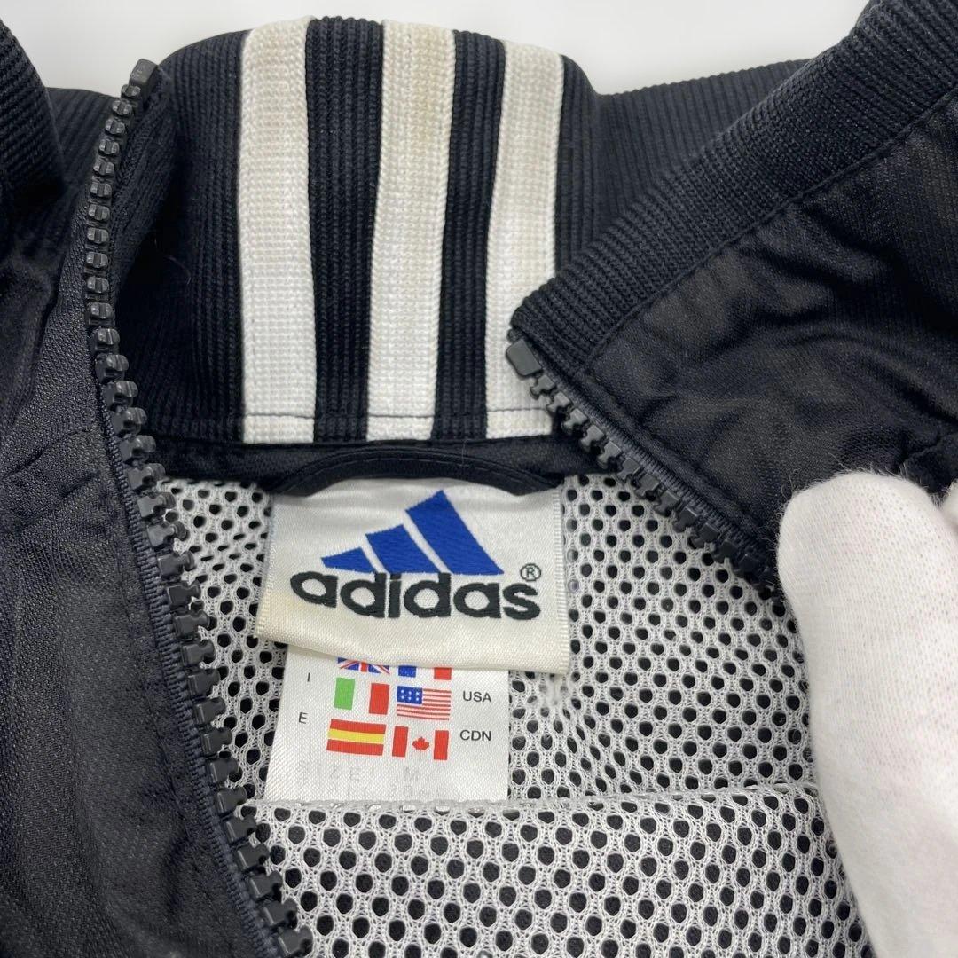 adidas（アディダス）ヴィンテージ感漂うナイロンセットアップ上下セット