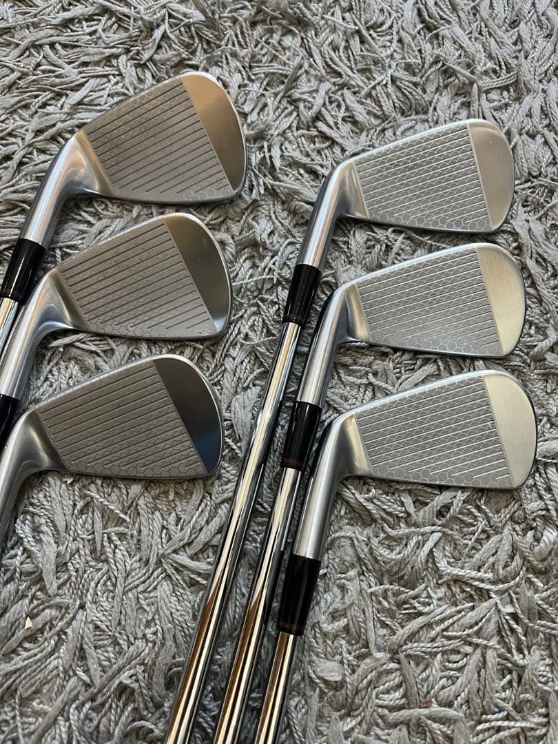 ONOFF KURO FORGED アイアン6本セット5-P 2022モデル