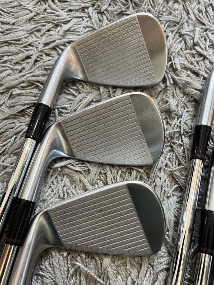 ONOFF KURO FORGED アイアン6本セット5-P 2022モデル