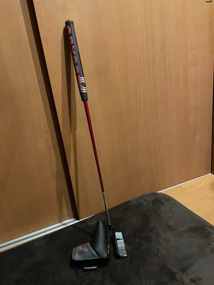 レフティ　ODYSSEY TRI HOT 5K パター