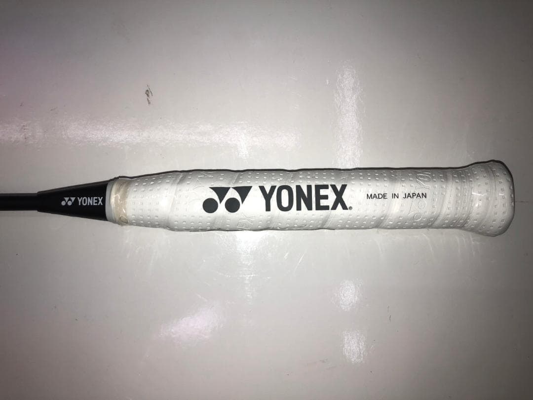 ヨネックス バドミントンラケット ナノフレア 700 プロ 4U5