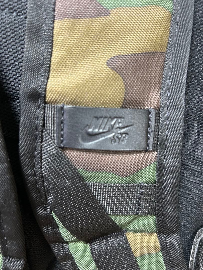 NIKE SB リュック カモ柄