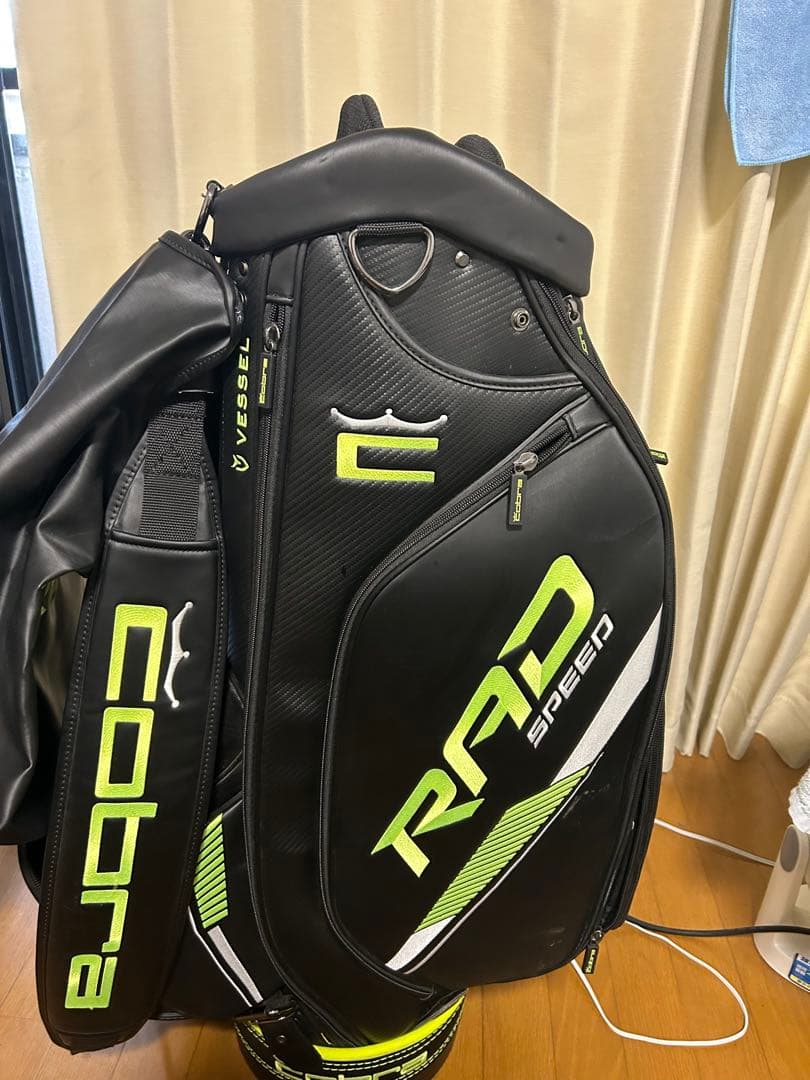 Cobra RAD Speed ゴルフバッグ