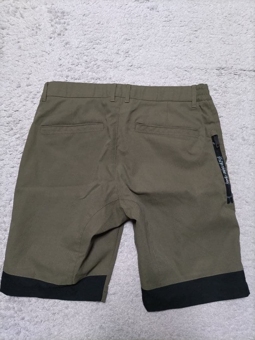 SY32ゴルフ ストレッチ　ハーフパンツ　カーキ
