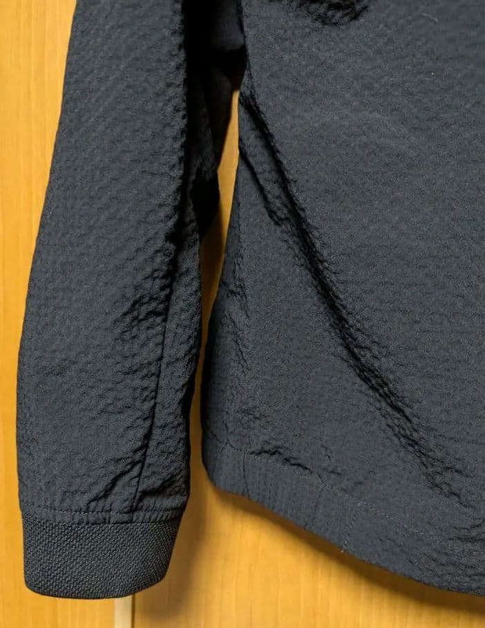 デサント　ゴルフ　スクエアメッシュ ウィンドジャケット