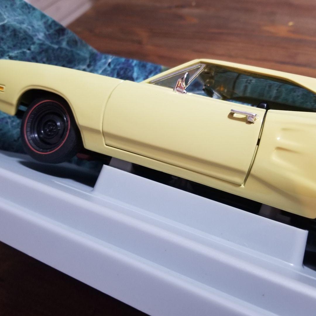 美品　絶版　Ertl　アーテル　69 Dodge　ダッジ スーパービー 1/18