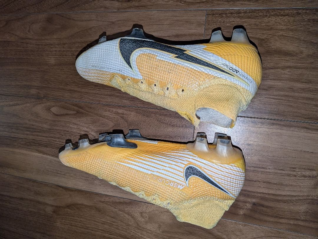 Nike Grip サッカーシューズ イエロー/ホワイト