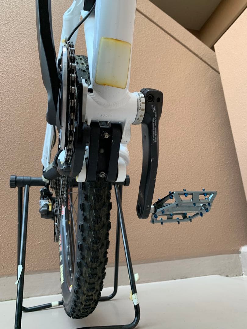 Shiba 　サンタクルーズ　 BLUR LT マウンテンバイク