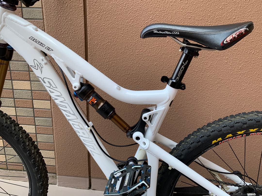 Shiba 　サンタクルーズ　 BLUR LT マウンテンバイク