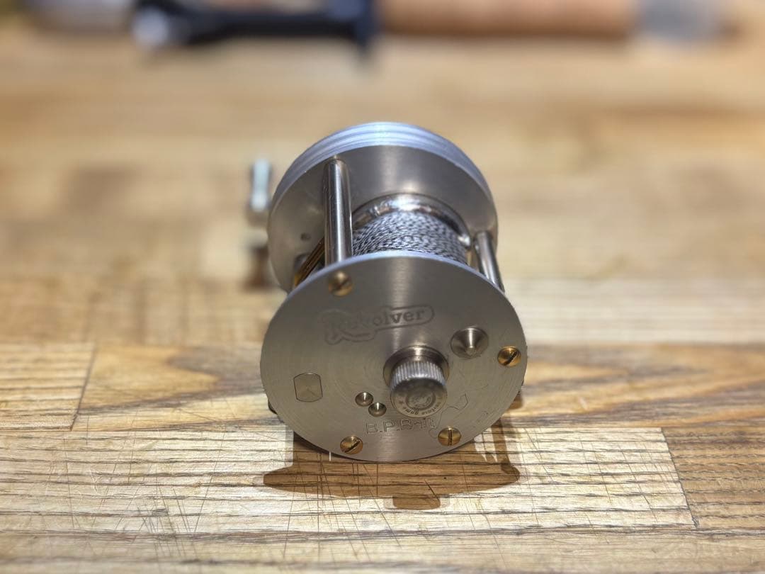 B.P.Bait Revolver 411 カスタム リボルバー バスポンド