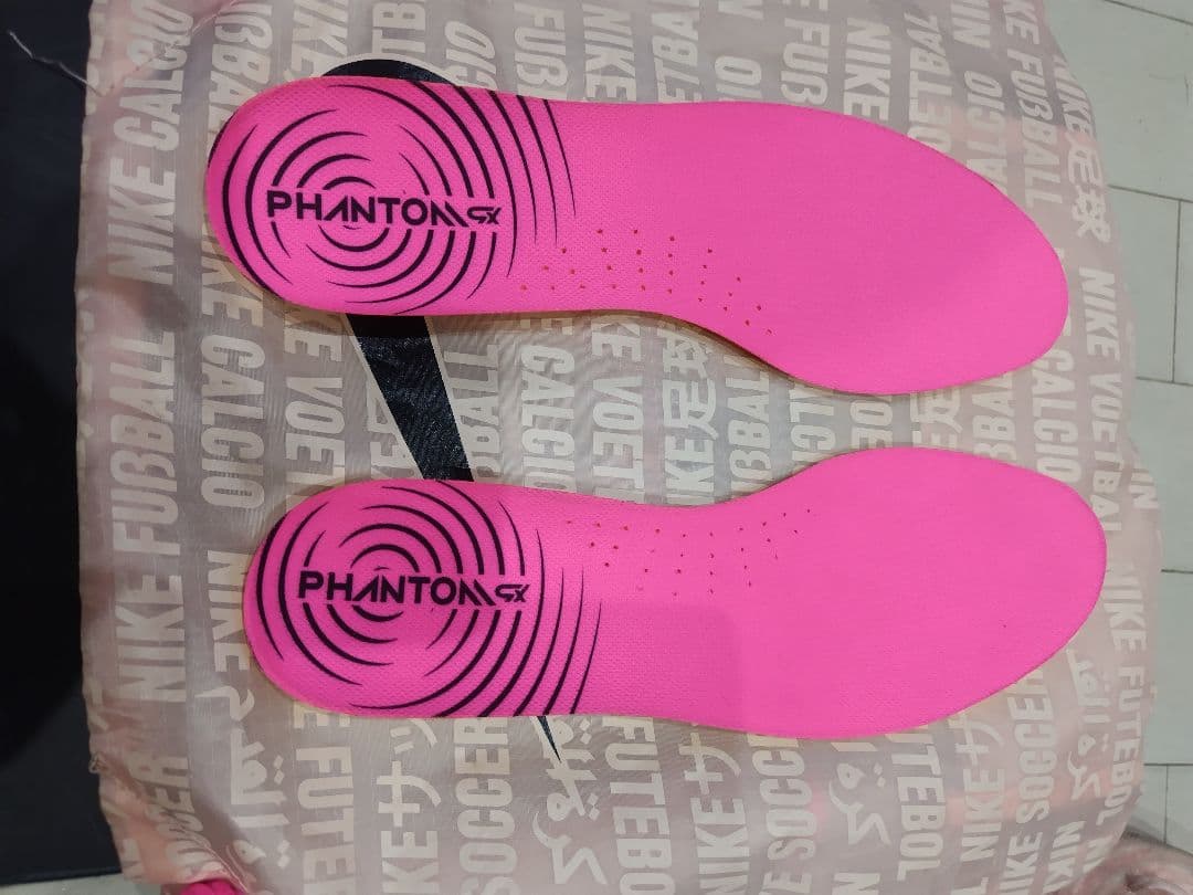 Nike Phantom GX2エリート！人工芝用！25.5cm