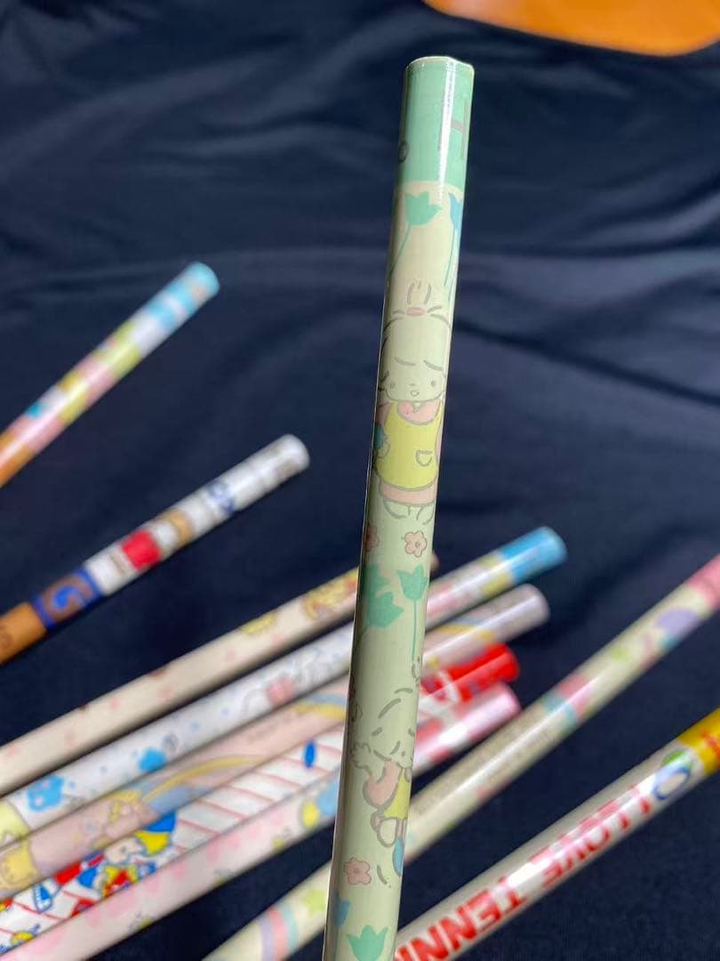 昭和サンリオHB 鉛筆1976 日本製旧ロゴ10本　風の子さっちゃんハローキティ