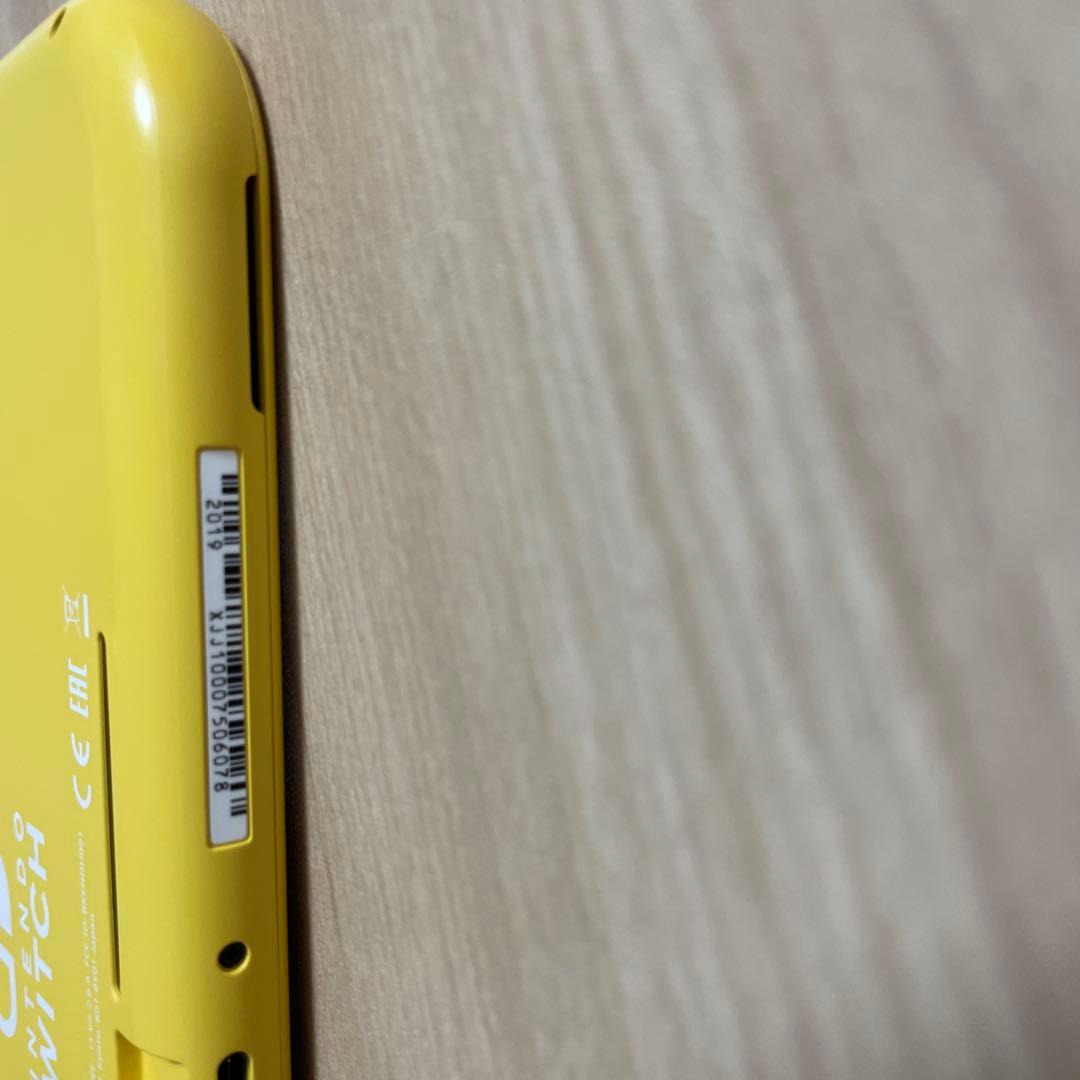 Nintendo switch Lite イエロー　本体のみ