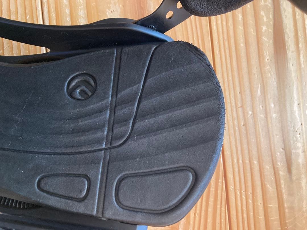 Flux ビンディング ブラック/レッド M