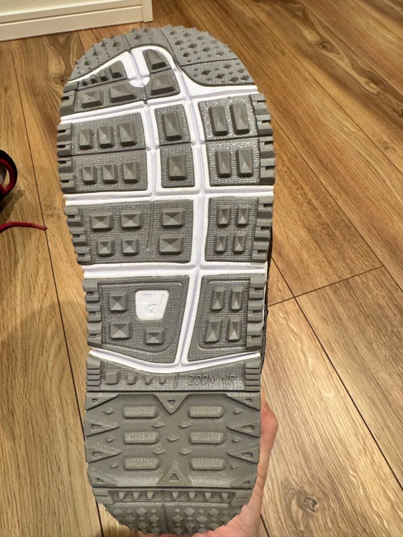 Nike スノーボードブーツ ブラック/レッド